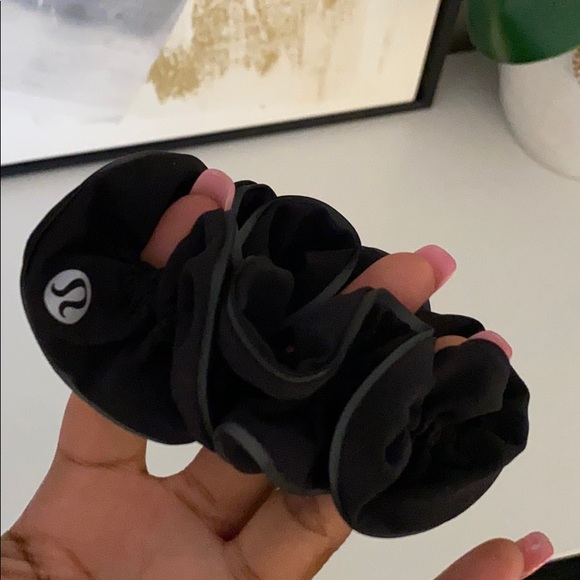 lululemon athletica Accessories - lululemon scrunchie